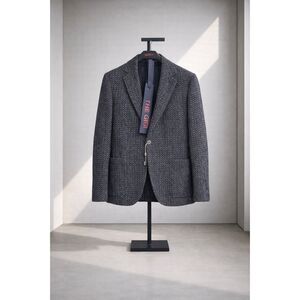 The GIGI Italian Textured Tweed Blazer – Men’s – Navy – EU 46 / US 36 – NWT